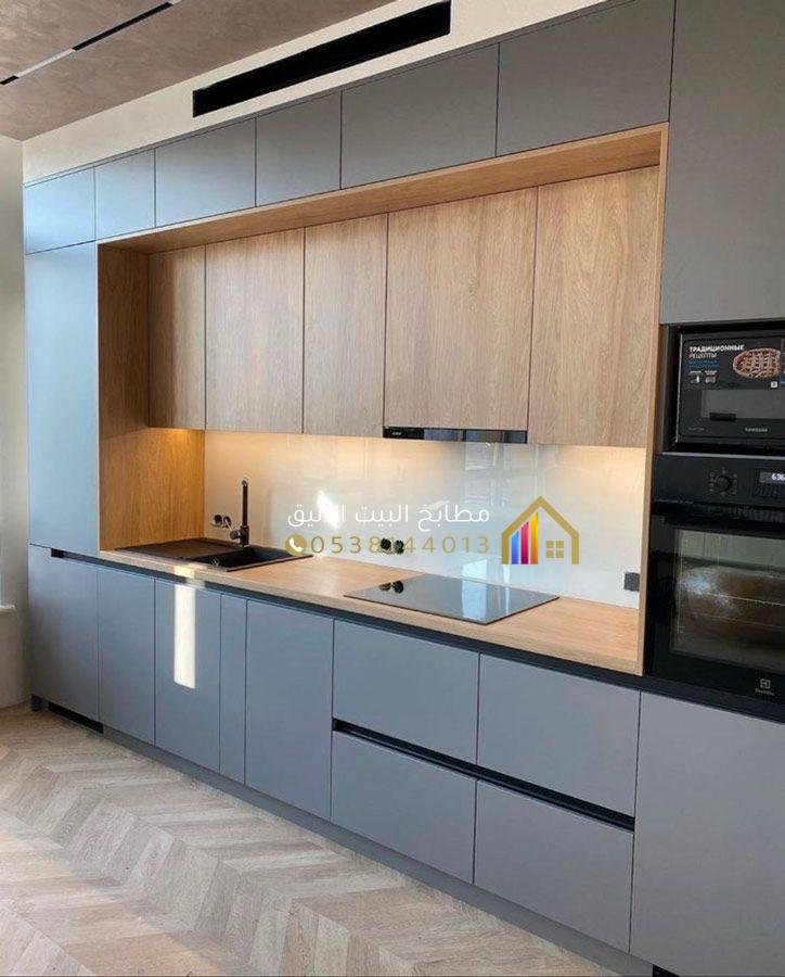 تصميم مطبخ مودرن أنيق في الرياض